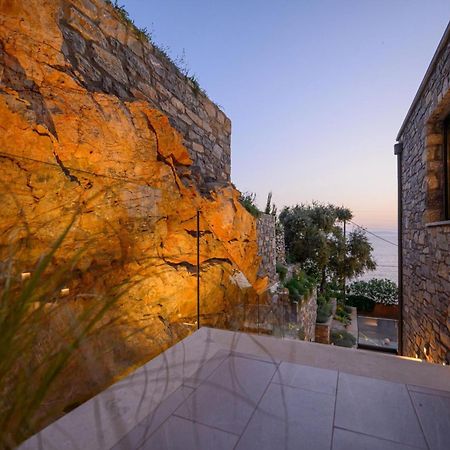 Mani Suites Agios Nikolaos  Exterior foto