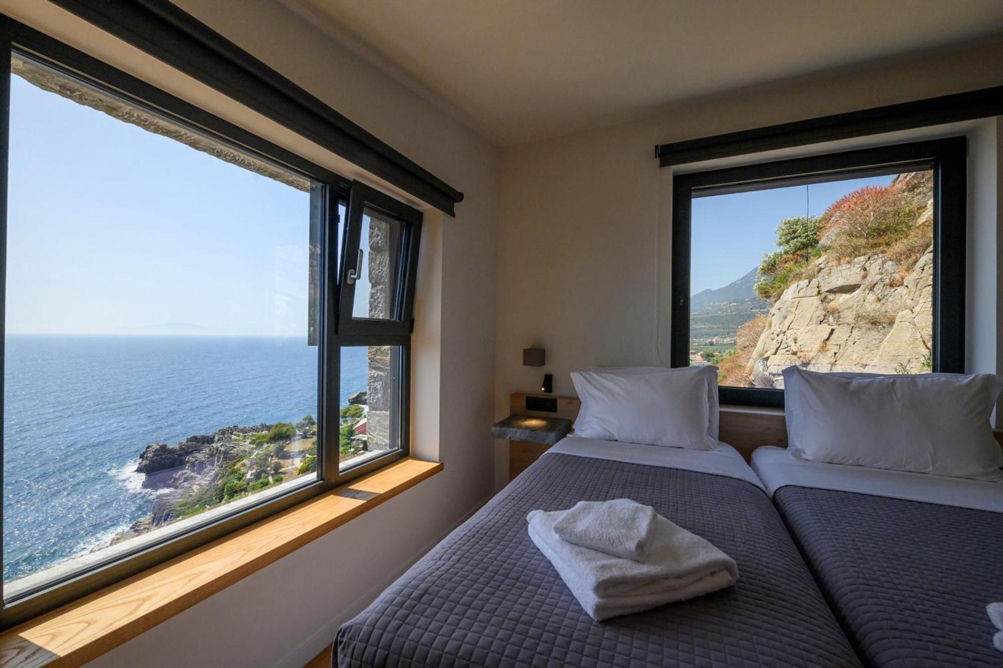 Mani Suites Agios Nikolaos  Exterior foto