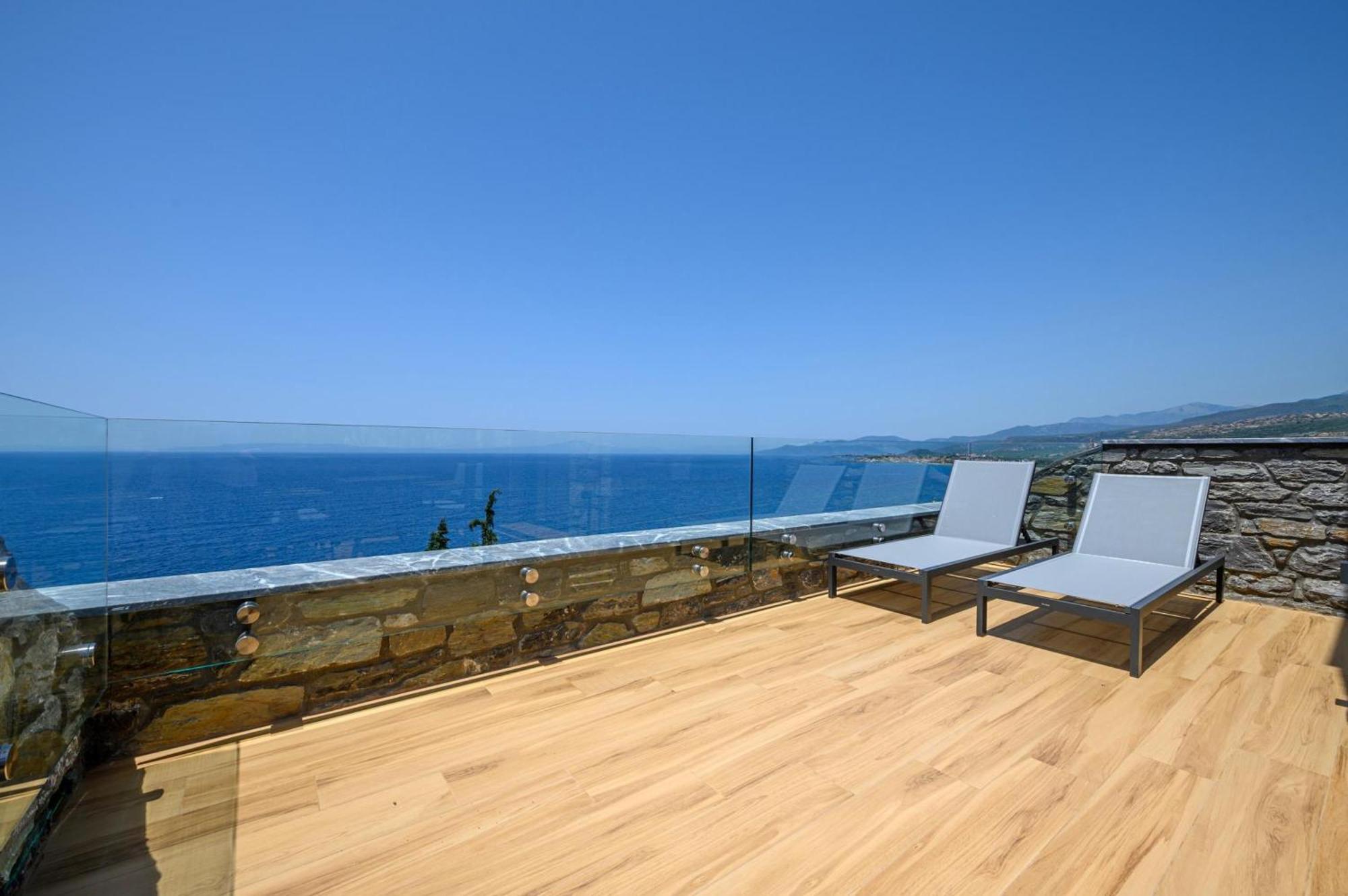 Mani Suites Agios Nikolaos  Exterior foto